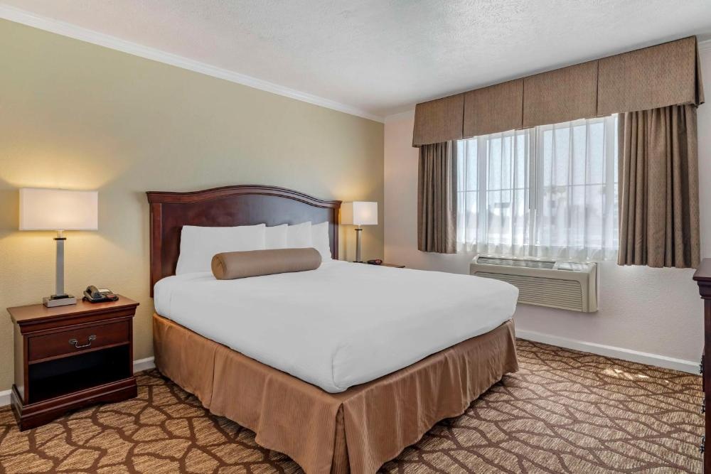 Best Western Salinas Monterey Hotel
