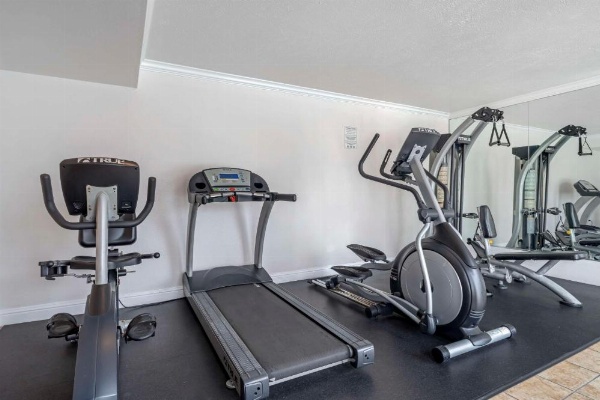Best Western Salinas Monterey Hotel image 10